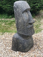 Sculpture Moaï en pierre de lave reconstituée Ht 100 cm