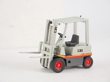 Chariot élévateur Old cars