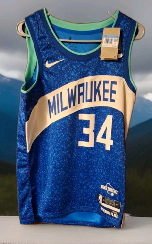 Giannis antetokounmpo - giannis,