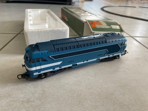 Locomotive train miniature - train,