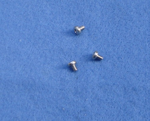 Saxophone key guard - key, screws