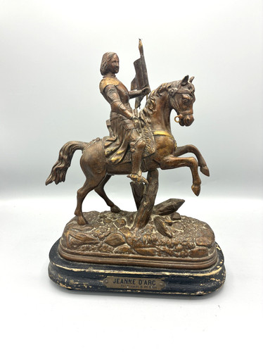 Statuette ancienne jeanne - ancienne,