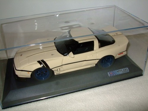 Chevrolet corvette 18 - c4, 1:18
