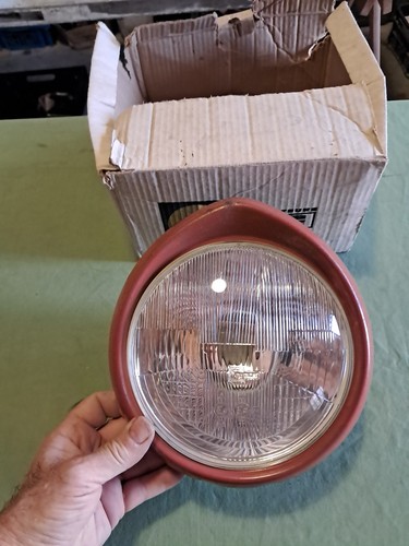 Peugeot 404 phare droit ou - phare,