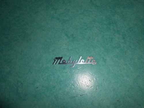 Logo monogramme aluminium - /,