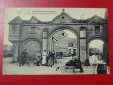 CPA 14 RYES - Châteaux du Calvados - La porte Fortifiée de la Ferme du Pavillon
