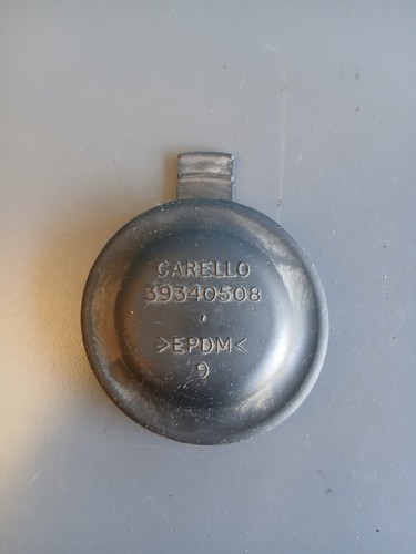 Opel vectra cache poussière - opel,