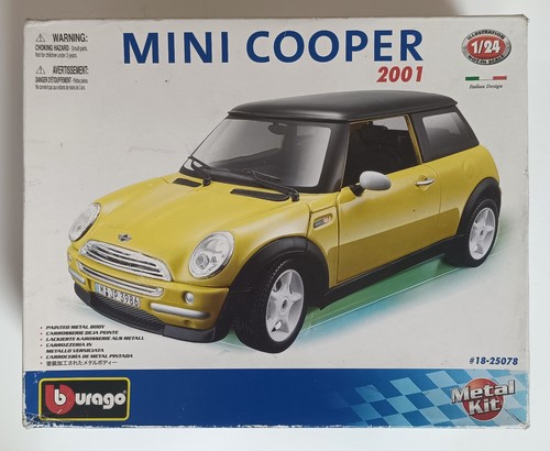Voiture metal kit burago - voiture,