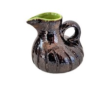 Pichet vintage décoratif en