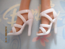 POUPEE BARBIE / PAIRE DE