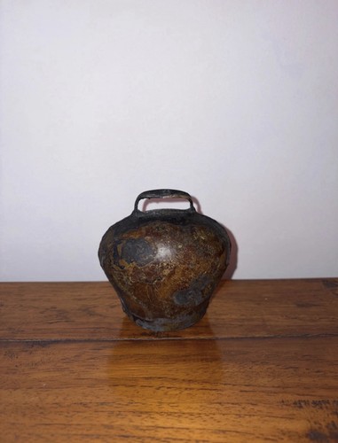 Cloche vache ancienne objet - de,