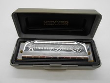 ( 02 ) HARMONICA HOHNER