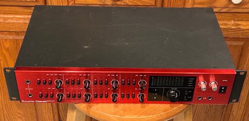 Focusrite clarett 8pre 2u - x,