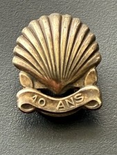 Insigne ancien Cartier Paris -