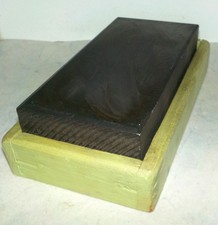 Lourde Pierre à aiguiser /