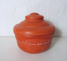 ancien pot en terre cuite