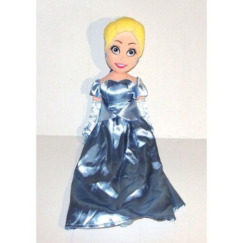 Peluche cendrillon animation - cendrillon,