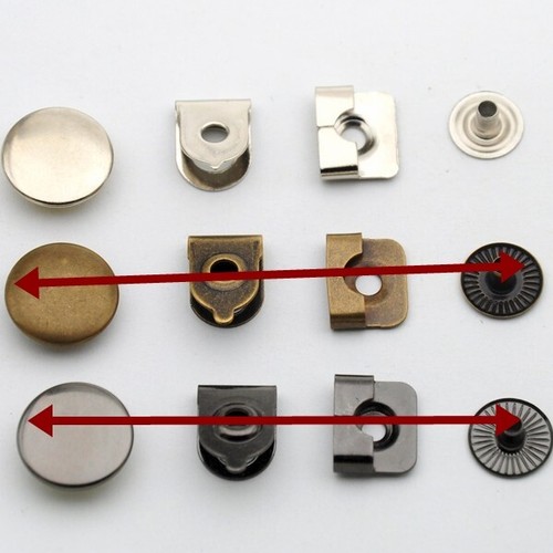 Agrafes barrettes de - et,