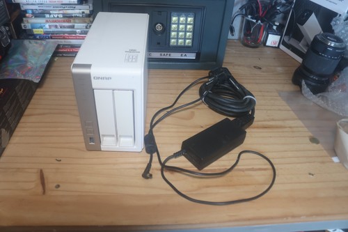 Nas qnap 231 - ts-231, sata