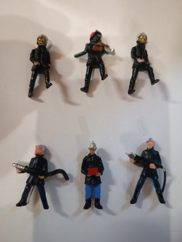 Lot figurines pompier - 6, métal