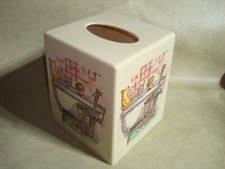 Vintage WINNIE THE POOH Tissue Box Cover, Walt Disney, Super Clean! -#10