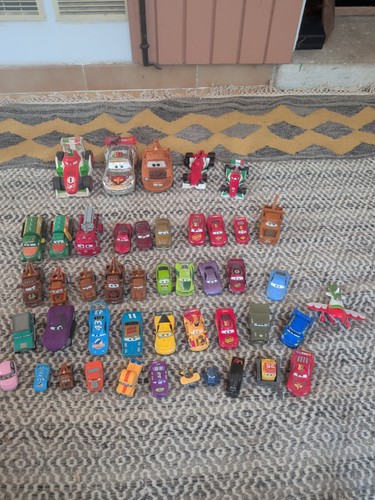 Lot voitures disney pixar - disney,