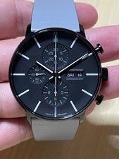 Montre Junghans Form A