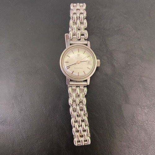 Montre remontage manuel - à,