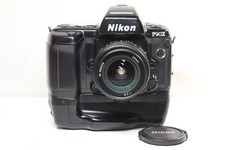 Appareil photo reflex argentique 35 mm Nikon F90X + objectif AF Nikkor 24 mm ...