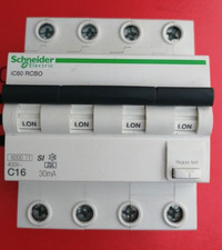 Disjoncteur différentiel RCBO