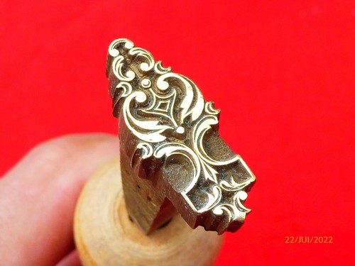 Fleuron fer dorer - fleuron,