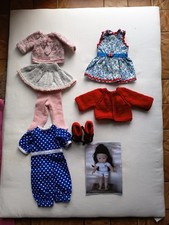 Lot vêtements poupée Corolle