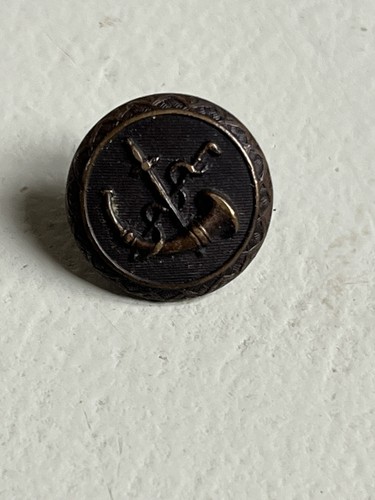 Bouton vénerie - de,