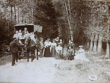 Photo 1900 Groupe En Calèche