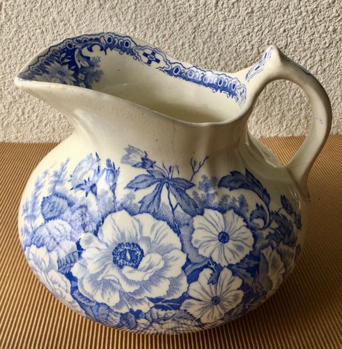 Broc toilette ancien - ancien, en