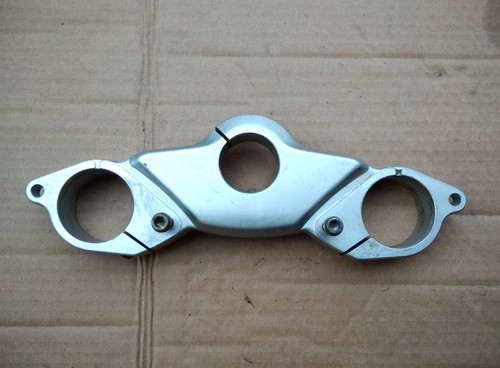 Fourche superieur ducati - te,