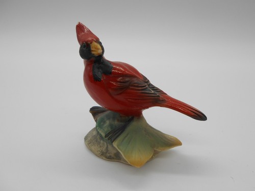 Figurine en biscuit - ,