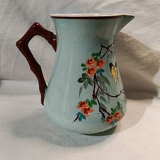 Petit Pichet En Pircelaine