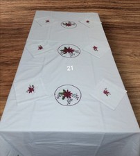 Nappe Blanche Brodée main Artisanat Madagascar Motifs Noël Ref21 SoaBoutik