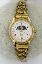 Vintage Women Timex Moon Phase
