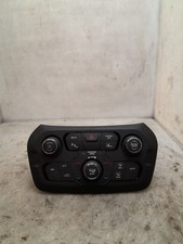 Commande de chauffage Jeep