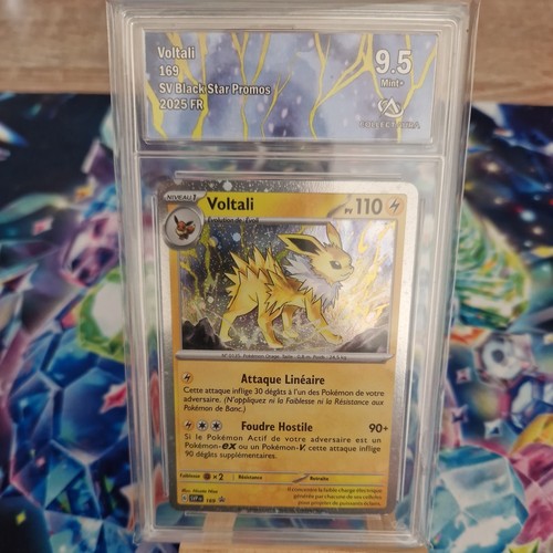 Carte gradée pokemon voltali - carte,