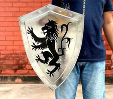 Bouclier croisé templier