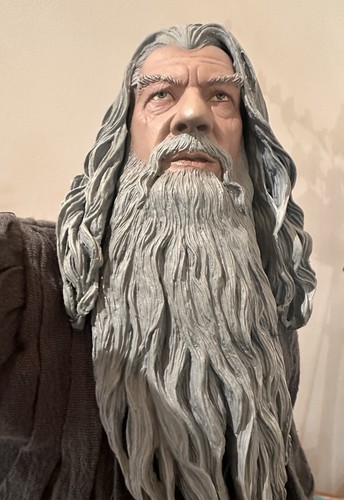 Gandalf the grey sideshow - the,