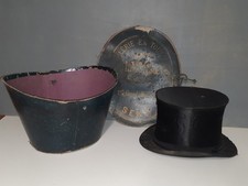 Ancien Chapeau mécanique -