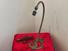 TRES JOLI PED DE LAMPE POUR