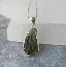 Raw Moldavite Pendant Gemstone 925 Sterling Silver Wonderful Neck Pendant MK*