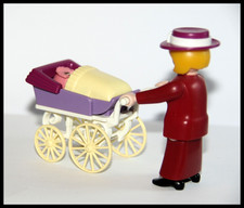 LES PLAYMOBIL  " DAME AVEC SON