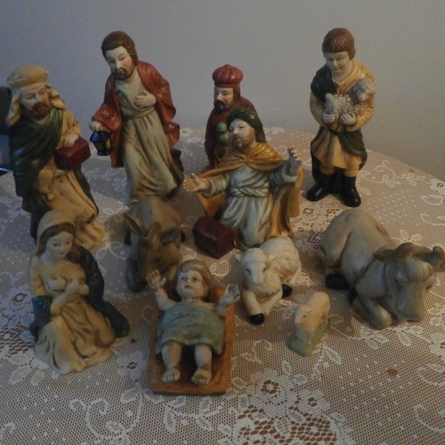 Figurines pour crèche - figurines,