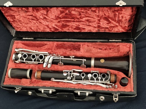 Clarinet conn 464n - cg, rare